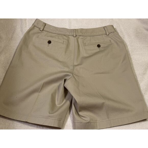 Eddie Bauer Women's Khaki Chino Shorts Size 4 - Picture 8 of 16